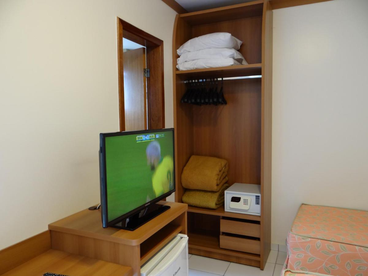 Golden Dolphin Grand Hotel - Suite Caldas Novas Exterior photo